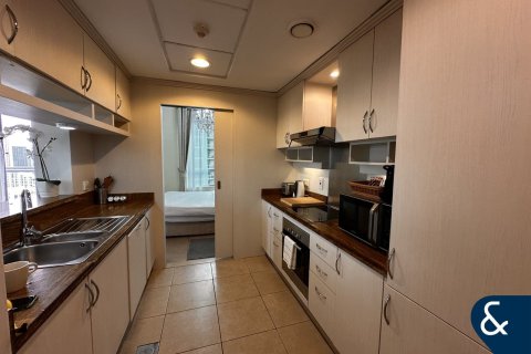 Apartment in Downtown Dubai (Downtown Burj Dubai), Dubai 2 bedrooms, 151 sq.m. № 91336 - photo 5