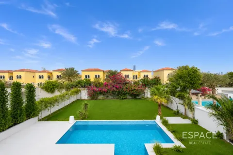 Villa en Regional, Jumeirah Park, Dubai, 3 dormitorios, 334 m², № 122277 - foto 15