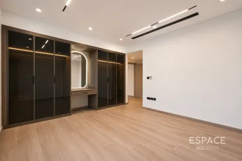 Villa en Regional, Jumeirah Park, Dubai, 3 dormitorios, 334 m², № 122277 - foto 8