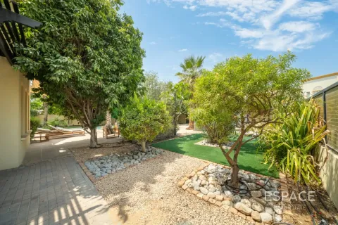 Villa en Springs 12, The Springs, Dubai, 3 dormitorios, 244 m², № 122278 - foto 5