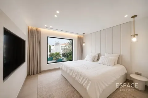 Villa à Jumeirah Village Triangle, Dubai, 4 chambres, 369 m², № 122281 - photo 13