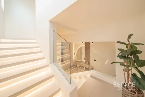 Villa à Jumeirah Village Triangle, Dubai, 4 chambres, 369 m², № 122281 - photo 16