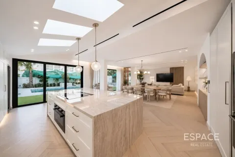 Villa à Jumeirah Village Triangle, Dubai, 4 chambres, 369 m², № 122281 - photo 18