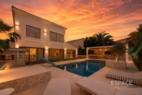 Villa à Jumeirah Village Triangle, Dubai, 4 chambres, 369 m², № 122281 - photo 2