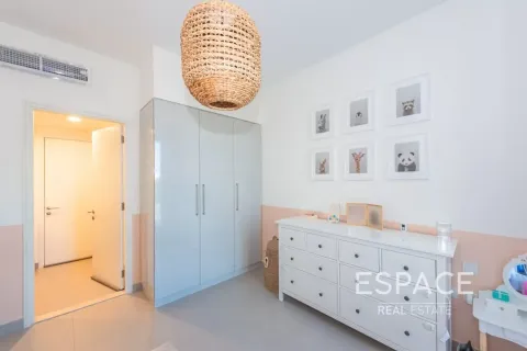 Villa en Dubai Hills Estate, Dubai, 4 dormitorios, 229 m², № 122280 - foto 3