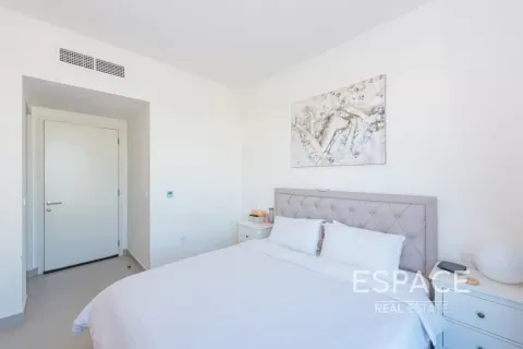 Villa en Dubai Hills Estate, Dubai, 4 dormitorios, 229 m², № 122280 - foto 4