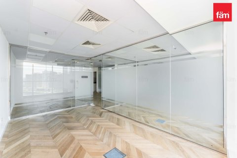 Office in Business Bay, Dubai 91.8 sq.m. № 111822 - photo 13