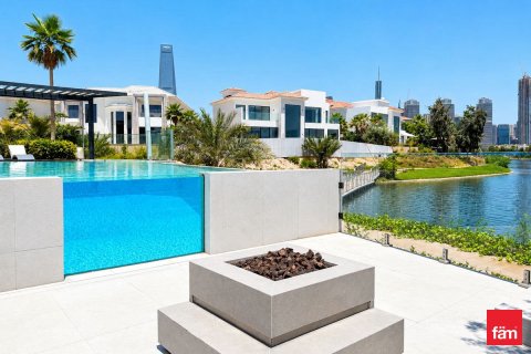 Villa in Jumeirah Islands, Dubai 5 bedrooms, 1078 sq.m. № 111821