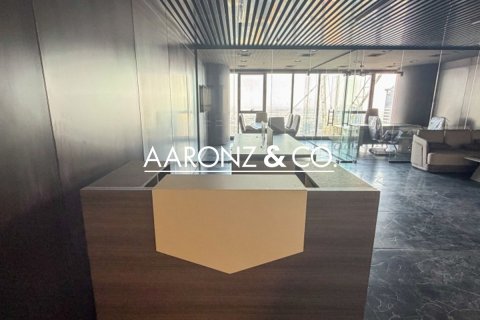 Снять в аренду офис в Бизнес-Бэе, Дубай: 82м², № 85376 - фото 3