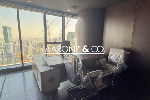 Снять в аренду офис в Бизнес-Бэе, Дубай: 82м², № 85376 - фото 4