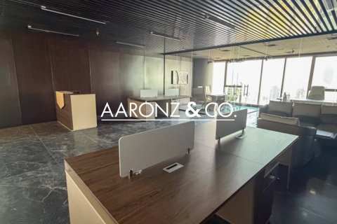 Снять в аренду офис в Бизнес-Бэе, Дубай: 82м², № 85376 - фото 8