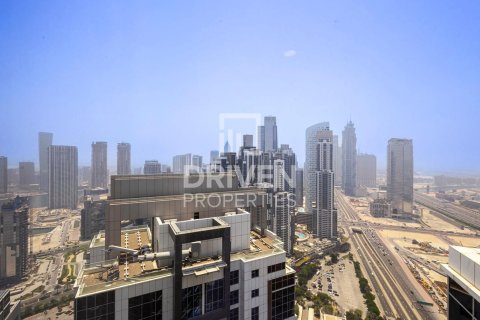 Apartment in Business Bay, Dubai 2 bedrooms, 189 sq.m. № 19134 - photo 17