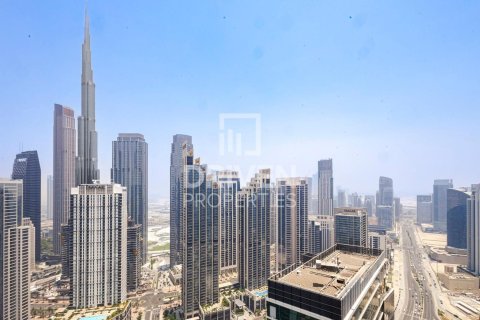 Apartment in Business Bay, Dubai 2 bedrooms, 189 sq.m. № 19134 - photo 1