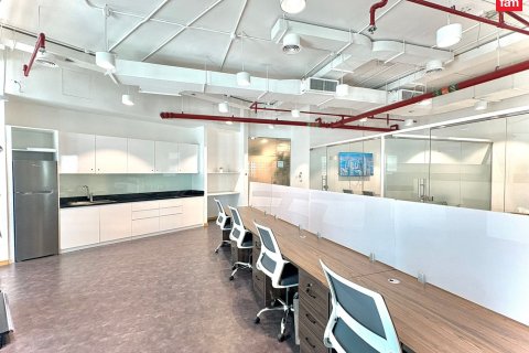 Bureau à Dubai, 111.5 m², № 124223 - photo 3