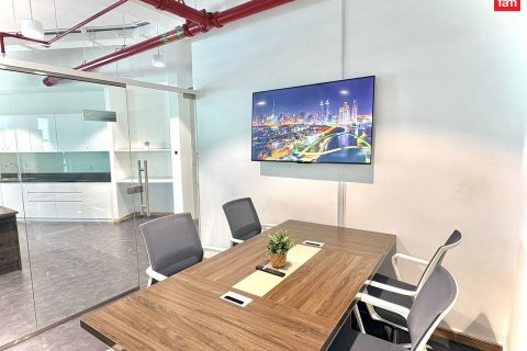 Bureau à Dubai, 111.5 m², № 124223 - photo 11
