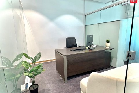 Bureau à Dubai, 111.5 m², № 124223 - photo 14