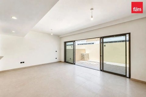 Townhouse in Dubai 4 bedrooms, 144 sq.m. № 124221 - photo 5