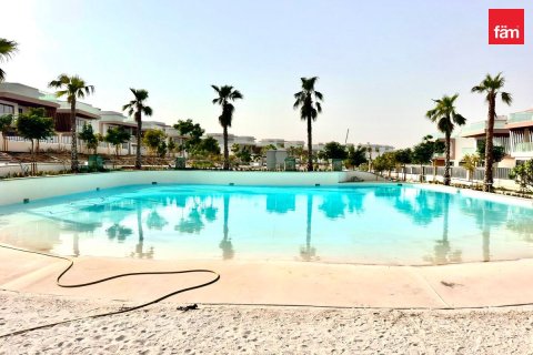 Townhouse in Dubai 4 bedrooms, 144 sq.m. № 124221 - photo 3