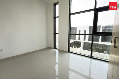 Townhouse in Dubai 3 bedrooms, 174.7 sq.m. № 124226 - photo 2