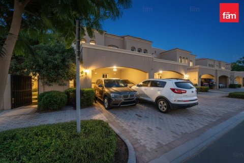 Townhouse in Dubai 3 bedrooms, 254.1 sq.m. № 84791 - photo 7