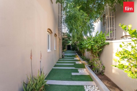 Townhouse in Dubai 3 bedrooms, 254.1 sq.m. № 84791 - photo 24