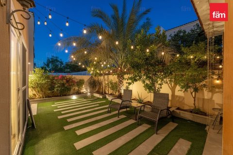 Townhouse in Dubai 3 bedrooms, 254.1 sq.m. № 84791 - photo 6