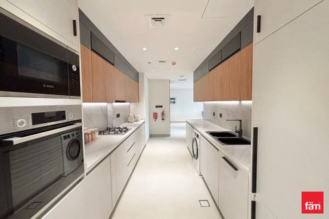 Купить квартиру в Дубае: 2 спальни, 155м², № 84792 - фото 5