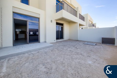 Снять в аренду таунхаус в Town Square, Дубай: 3 спальни, 188м², № 76649 - фото 5