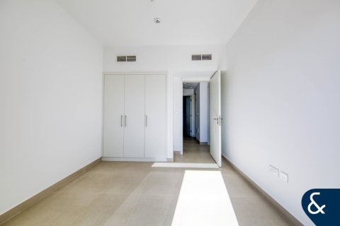 Снять в аренду таунхаус в Town Square, Дубай: 3 спальни, 188м², № 76649 - фото 12