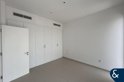 Снять в аренду виллу в Dubai Land, Дубай: 4 спальни, 252м², № 76642 - фото 19