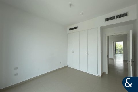 Снять в аренду виллу в Dubai Land, Дубай: 4 спальни, 252м², № 76642 - фото 21