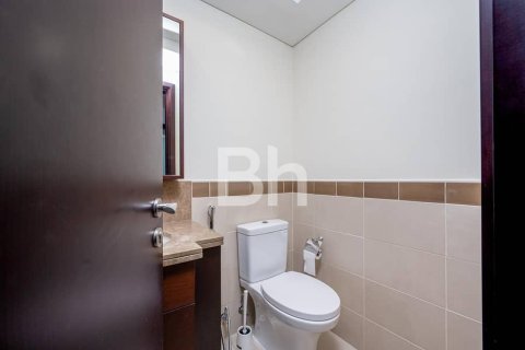 Apartment in Downtown Dubai (Downtown Burj Dubai), Dubai 1 bedroom, 107 sq.m. № 21117 - photo 12