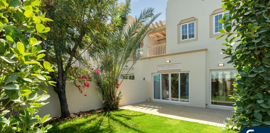 Вилла в The Springs, Дубай, 2 спальни, 157м², № 75835