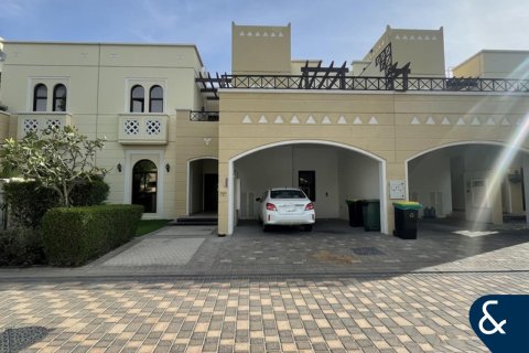 Villa in Mudon, Dubai 4 bedrooms, 354 sq.m. № 75826 - photo 28