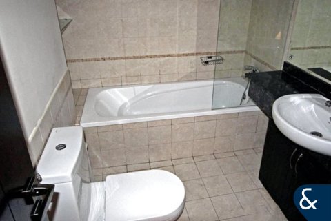 Villa in Mudon, Dubai 4 bedrooms, 354 sq.m. № 75826 - photo 9