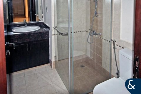 Villa in Mudon, Dubai 4 bedrooms, 354 sq.m. № 75826 - photo 5