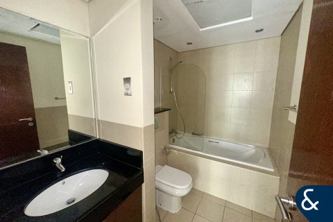 Apartment in Downtown Dubai (Downtown Burj Dubai), Dubai 1 bedroom, 120 sq.m. № 75827 - photo 15