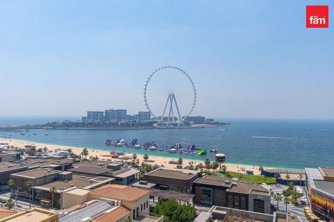 Apartment in Dubai 3 bedrooms, 176 sq.m. № 119263