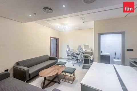 Office in Dubai 93.4 sq.m. № 119260