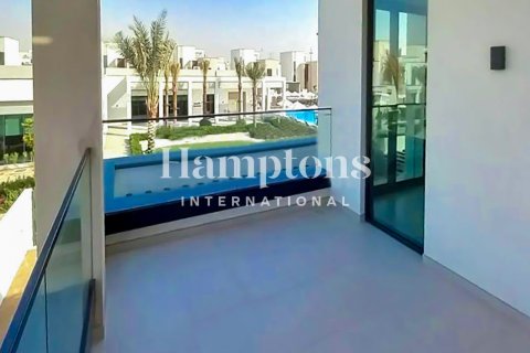 Снять в аренду виллу в Arabian Ranches 3, Дубай: 4 спальни, 380.90230000м², № 64512 - фото 18