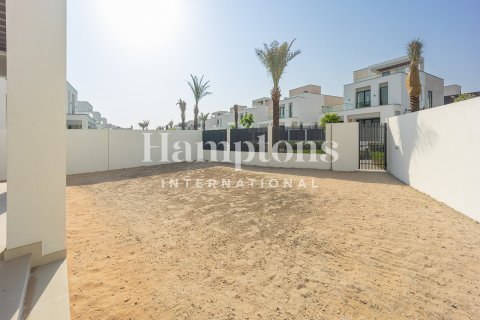 Villa à Arabian Ranches 3, Dubai, 3 chambres, 419.92156000 m², № 64516 - photo 5