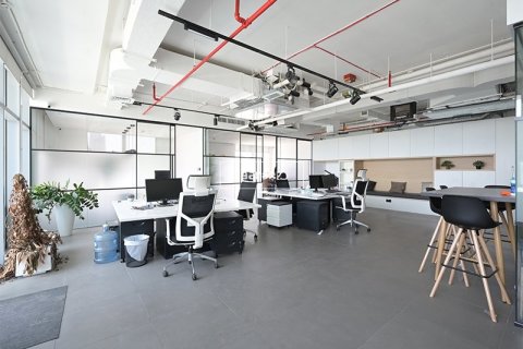 Office in Jumeirah Lake Towers, Dubai 134 sq.m. № 14027 - photo 1