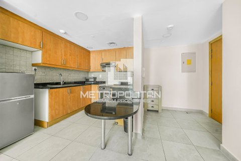 Apartment in Jumeirah Lake Towers, Dubai 1 bedroom, 73 sq.m. № 4060 - photo 10