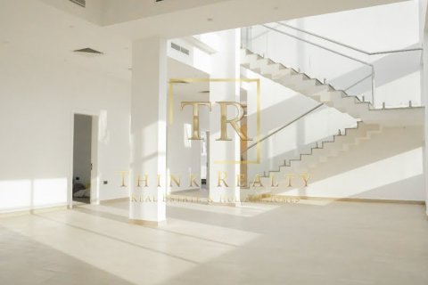 Villa à Jumeirah Park Homes, Jumeirah Park, Dubai, 6 chambres, 756 m², № 4058 - photo 1