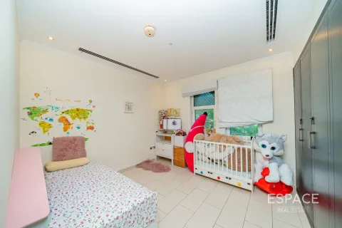 Villa en Regional, Jumeirah Park, Dubai, 3 dormitorios, 337 m², № 71185 - foto 12