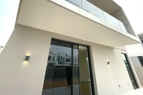 Снять в аренду таунхаус в Arabian Ranches 3, Дубай: 4 спальни, 384м², № 71187 - фото 4