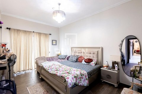 Apartment in Al Furjan, Dubai 2 bedrooms, 134 sq.m. № 86451 - photo 10