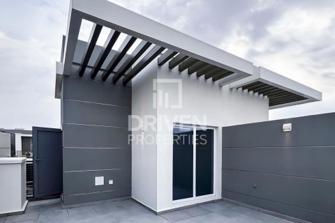 Купить таунхаус в DAMAC Hills (Akoya by DAMAC), Дубай: 3 спальни, 179м², № 86460 - фото 3