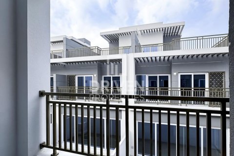 Купить таунхаус в DAMAC Hills (Akoya by DAMAC), Дубай: 3 спальни, 179м², № 86460 - фото 4