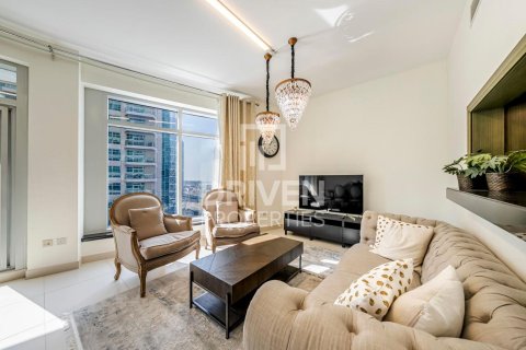 Apartamento en The Lofts, Downtown Dubai (Downtown Burj Dubai), Dubai, 2 dormitorios, 115 m², № 86458 - foto 22